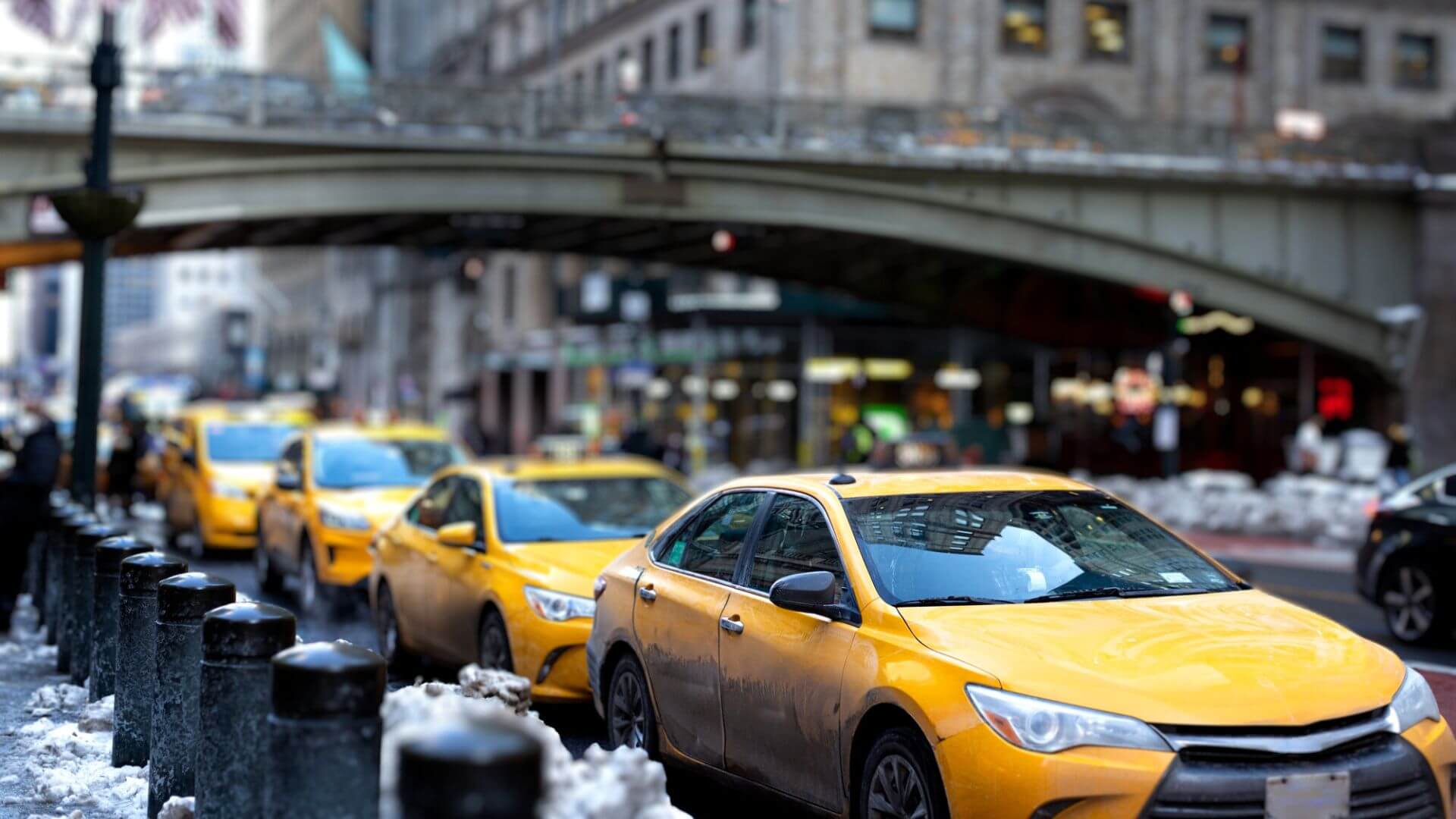 Uber Business Model - How Uber Makes Money?